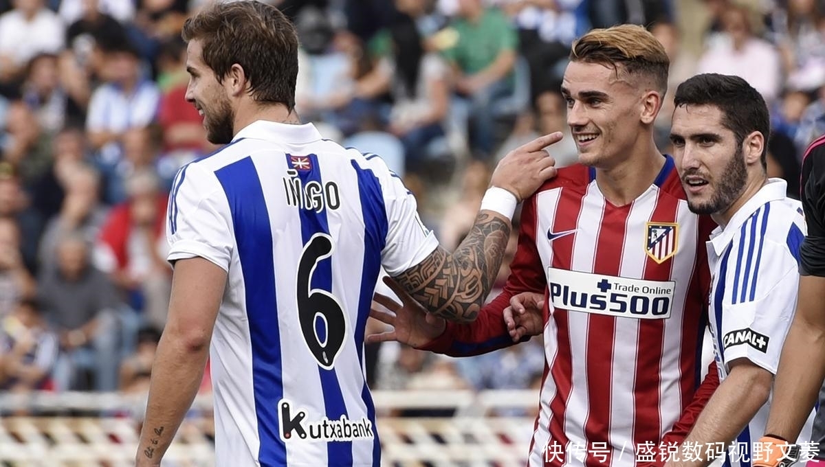 福登调侃小球迷：要这么多签名是不要拿去卖，赚了钱分我一半