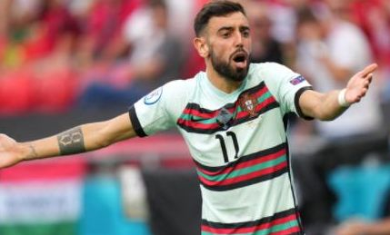 杜兰特连续得分，锁定胜局