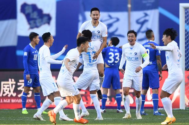 祝贺！梅西斩获第47个冠军，美职联总决赛：迈阿密国际3-1温哥华