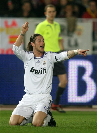 某球星回应质疑：用表现说话