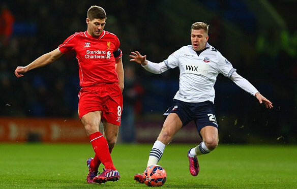 乒乓球混团世界杯：中国队四战全胜 领跑积分榜