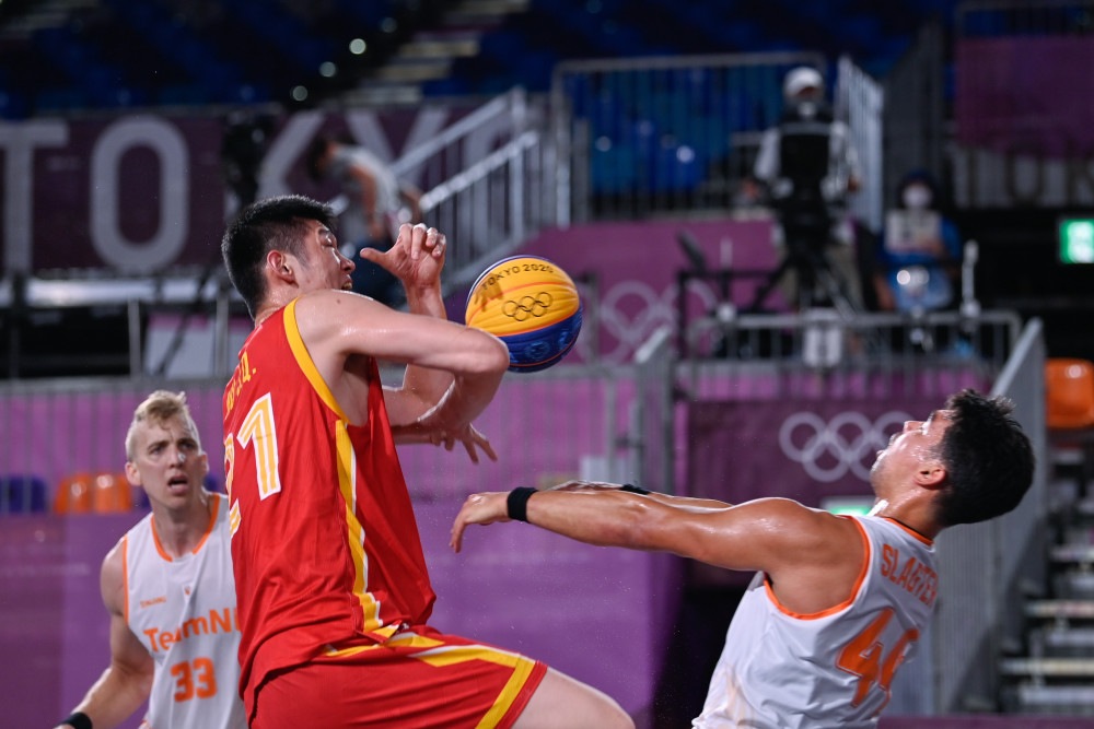 朗尼沃克重返NBA